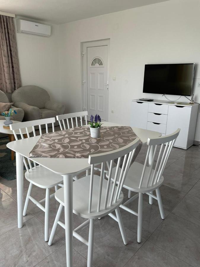 Apartmani Mateja Kaštela Buitenkant foto