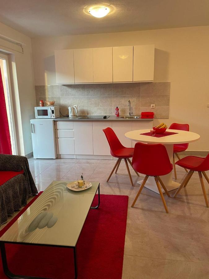 Apartmani Mateja Kaštela Buitenkant foto