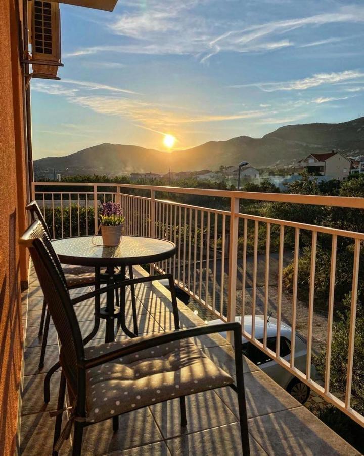 Apartmani Mateja Kaštela Buitenkant foto